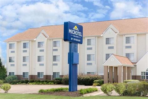 MICROTEL INN & SUITES BY WYNDHAM STARKVILLE $63 ($̶8̶3̶) - Updated 2023 ...