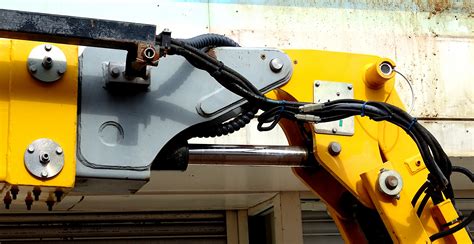 Cherry Picker Hydraulic Arm Free Stock Photo - Public Domain Pictures