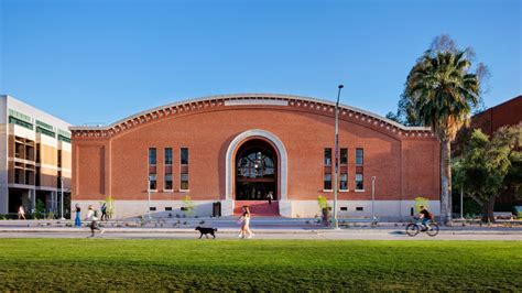 University of Arizona Debuts New Model for Campus Library