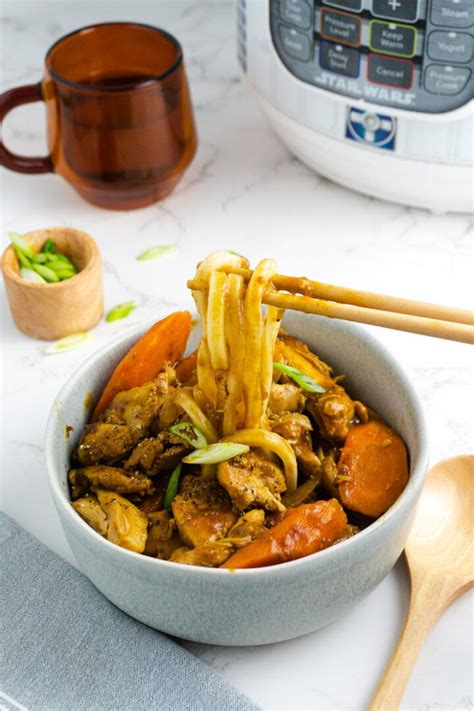 Easy Instant Pot Japanese Curry Chicken with Udon - Fitsian Food Life