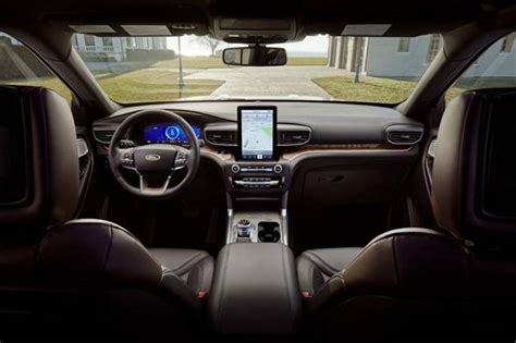 2024 Ford Explorer Is About to Receive Some Aesthetic and Technological ...