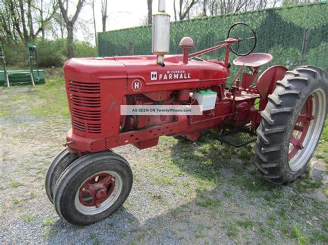 Farmall Tractor Model H 1942