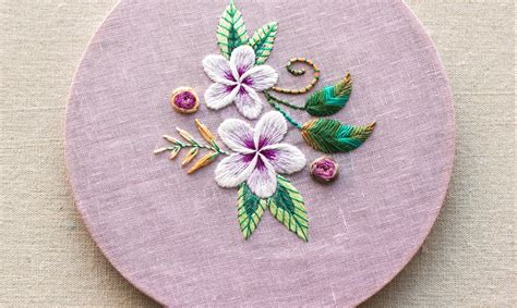 7 Techniques for Gorgeous Hand Embroidered Flowers | Craftsy