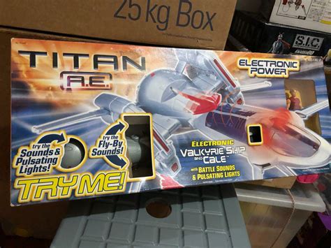 Titan A.E. Valkyrie Ship & Cale, Hobbies & Toys, Toys & Games on Carousell