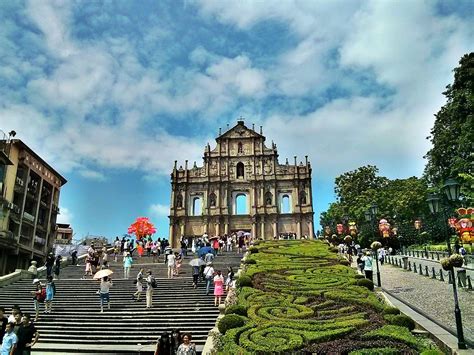 Senado Square : Macau | Visions of Travel