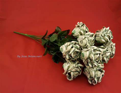 Beautiful Money Origami Roses, Made of Real Dollar Bills | Money ...