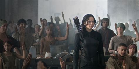 Review: The Hunger Games: Mockingjay - Part 1 - Slant Magazine