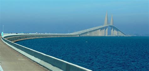 Sunshine Skyway Bridge, Tampa Bay [1600 x 766] : r/InfrastructurePorn