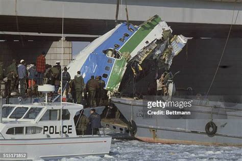 90 Air Florida Flight 90 Photos & High Res Pictures - Getty Images