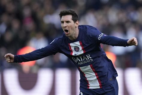 Lionel Messi rescues PSG from brink of crisis with magical 95th-minute ...