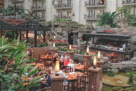 8 Gaylord Opryland Hotel Restaurants To Know About - Passport To Eden