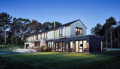 Coastal Maine Home | Modern Home Design | House designs exterior, Architecture, Modern house ...