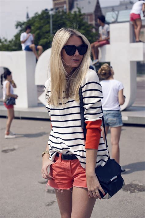 Coral Color Outfit Ideas For Spring: Practical Style Guide 2023 ...