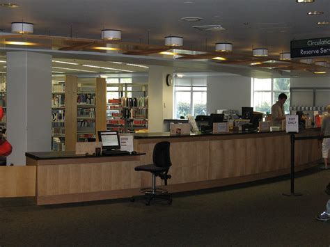 Circulation Desk | Valley Library (Oregon State University) | Flickr