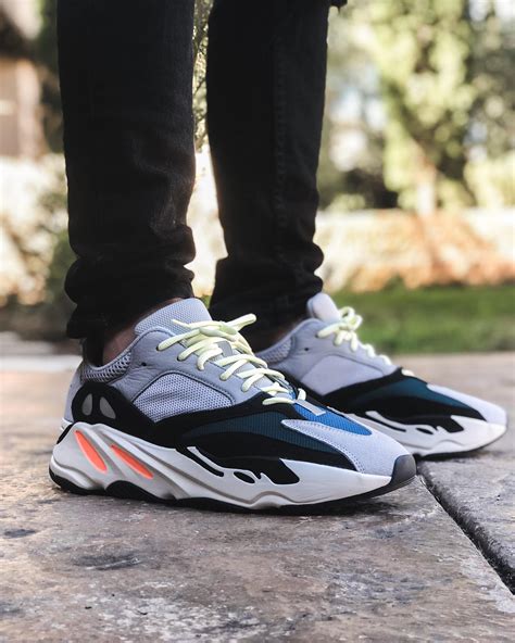 It’s about damn time. (Yeezy Boost 700 Wave Runner : r/Sneakers