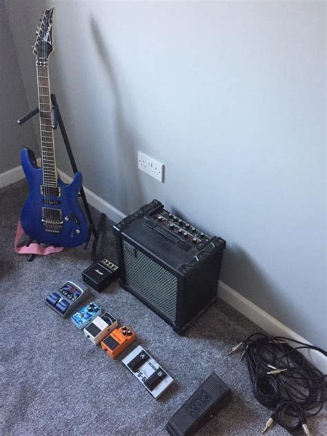 Guitar with amp + pedals | in Huntington, North Yorkshire | Gumtree