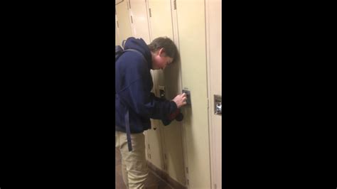 HIGH SCHOOL LOCKER PRANK!! - YouTube