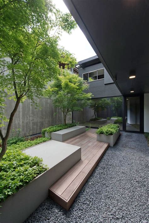 Small Courtyard Gardens, Small Courtyards, Small Backyard Gardens ...