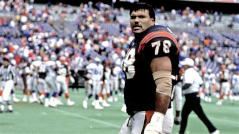 Anthony Munoz: Top 100 NFL All-Time Players