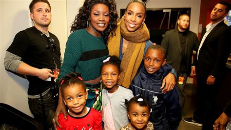 Lillie McCloud, her family, and Kelly Rowland. | Diva, Mccloud, Kelly rowland