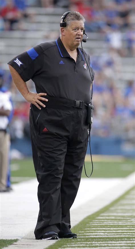 Charlie Weis fired at Kansas