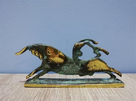 Bull-leaping Bullfighting Bronze Sculpture 6cm-2.36h | Etsy