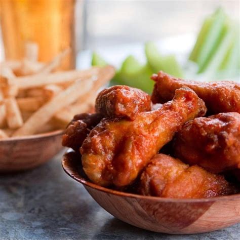 Duff’s Famous Wings Permanently Closes at Thomas Crossroads | The City ...