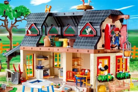 Playmobil Mega Farm Set 4055 Close Up On Farm Building | Farmhouse ...