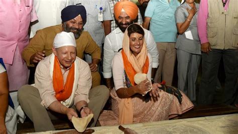 Nikki Haley visits India, gurudwara committee asks her about 52 Indians ...