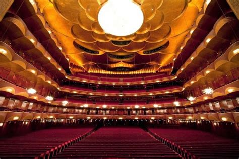 Top 10 Opera Houses in the World