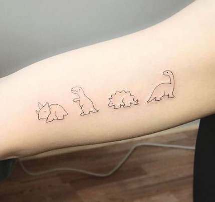 Tattoo small simple cute tat 26+ Ideas | Tatouage, Tatouages bff, Tatouage signe astrologique