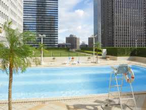 Sky Pool at Keio Plaza Hotel | Things to do in Tokyo