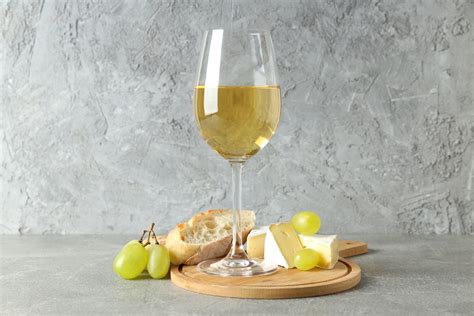 Wine & cheese: The perfect match! - FreshMAG