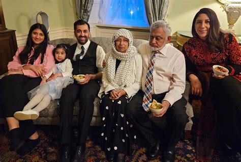 Humza Yousaf leads Namaz in Bute House, photos go viral | ummid.com