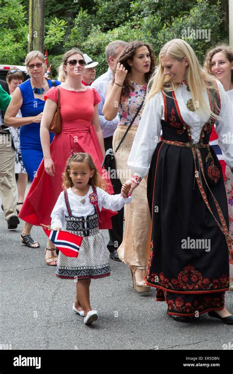 New Orleans, Louisiana - Norwegian-Americans parade to the Norwegian ...