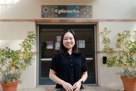 UCLA student starts food blog centered around dining hall delights ...