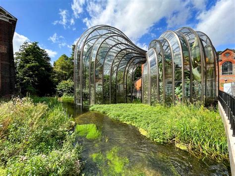 Bombay Sapphire Distillery: A Perfect Gin-Lovers Experience - ConnollyCove