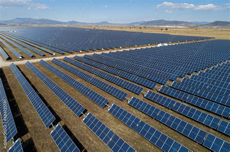 solar panel field aerial view Stock Photo | Adobe Stock