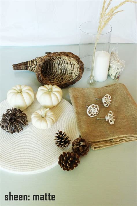 Pumpkin Thanksgiving Centerpieces Ideas For Your Family Dining Table