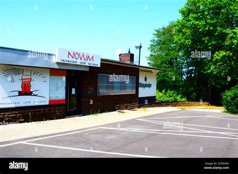 closed old restaurant Stock Photo - Alamy