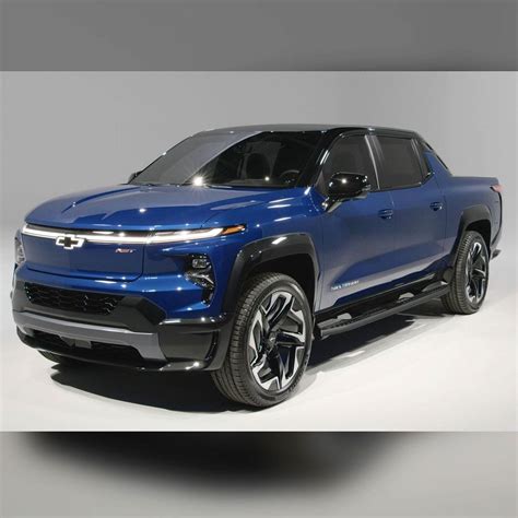 2024 Chevy Silverado EV Leaks in All Its Zero Emission RST Glory, Rides on 24s - autoevolution