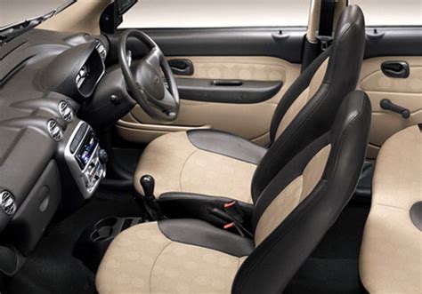 Hyundai Santro Xing Front Seats Interior Picture | CarKhabri.com