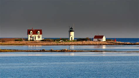 goat-island-light-lighthouse-kennebunkport-maine - Acer Properties & Rentals