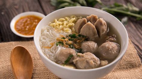 https://neztra.com/resep/resep-bakso-daging-sapi-halus-yang-padat-dan-kenyal-kress/ | Recipe ...