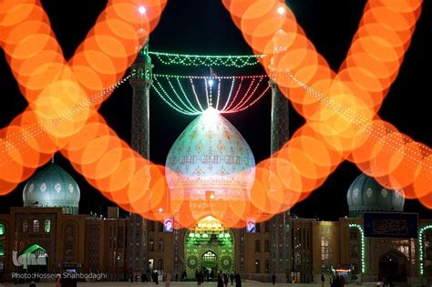 Jamkaran Mosque Decorated Ahead of Imam Zaman Birthday | Shia Studies' World Assembly