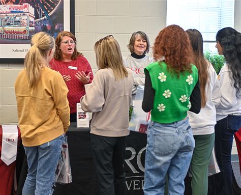 TROY Dothan hosts 150 students from area high schools for tour and Information Fair - Troy Today