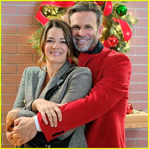 John Brotherton Plays A Perfect Santa Next To Kimberley Sustad in ...