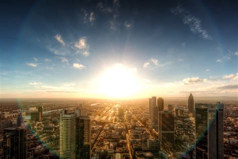 Frankfurt Skyline: An Unexpected Masterpiece at Sunset