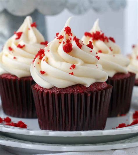 12 Easy Cupcake Decorating Ideas - Boston Girl Bakes