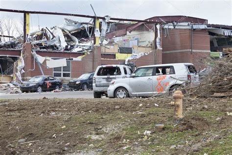 Tornado aftermath in Henryville, Indiana – Stock Editorial Photo ...